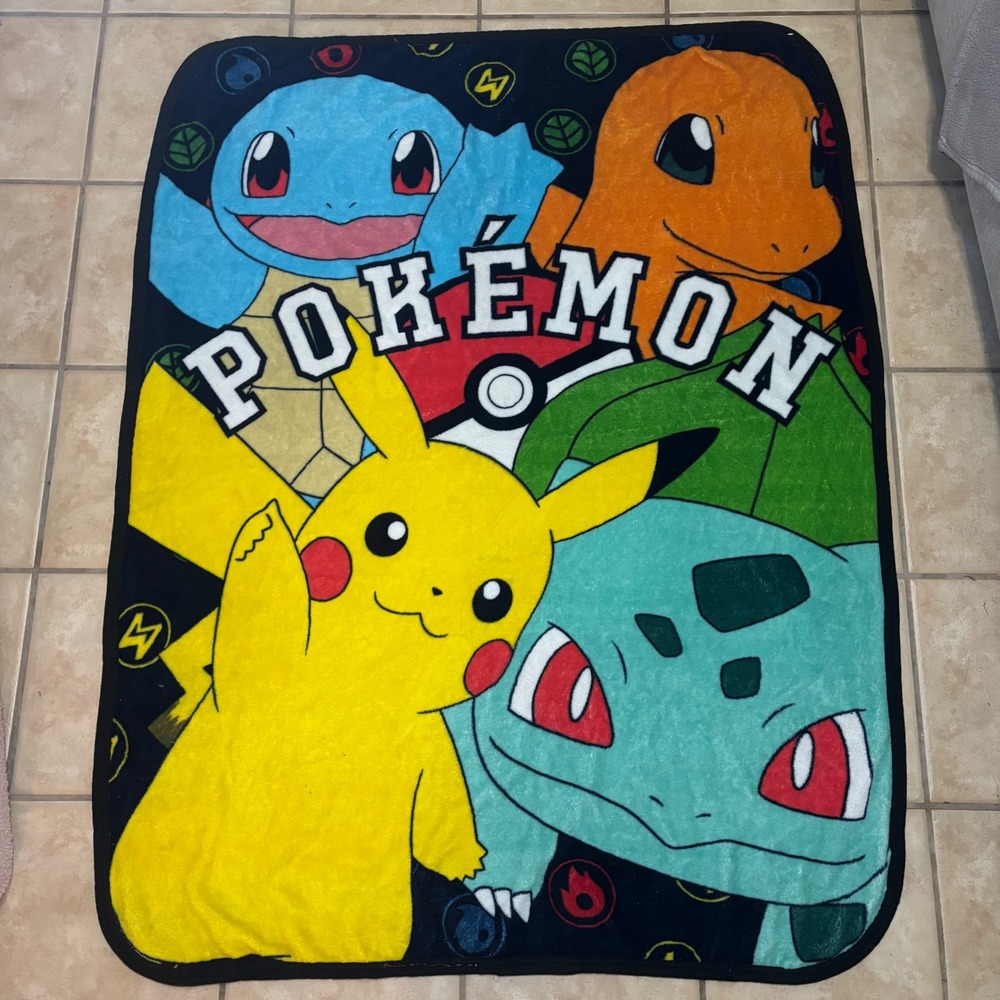 Pokemon Northwest Fleece Throw Blanket Pikachu Charmander Squirtle Bulbasaur